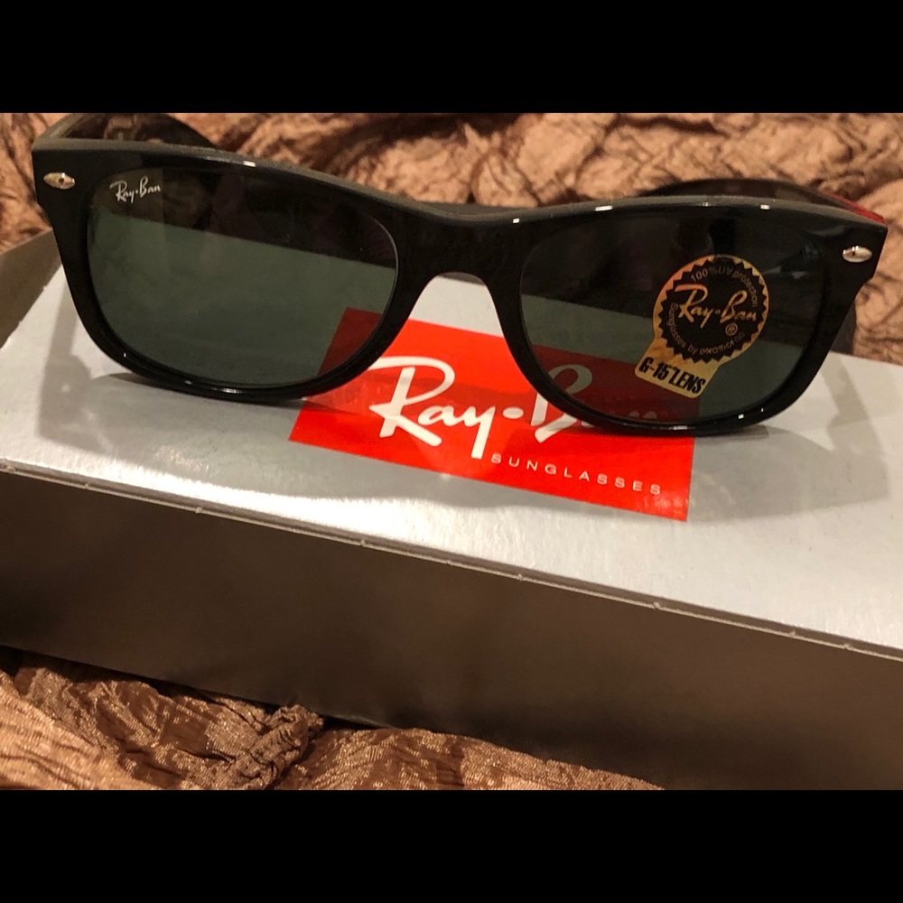 RAY-BAN SUNGLASSES